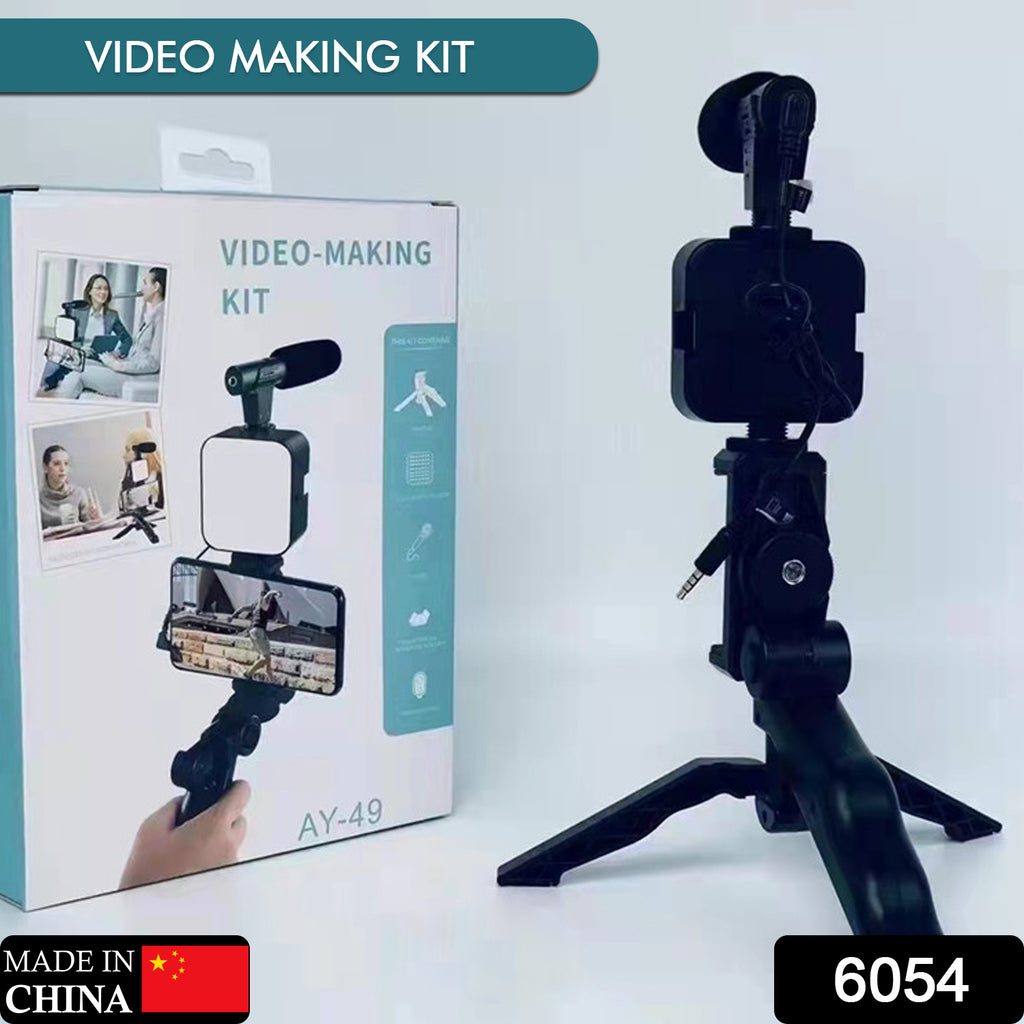 Vlogging Kit with Mic, Mini Tripod, LED Light & Phone Holder