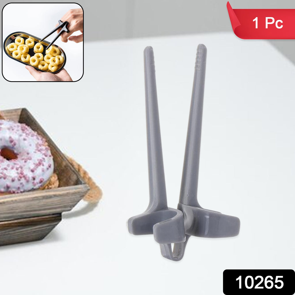 Plastic Finger Chopsticks for Gamers Snack Clips