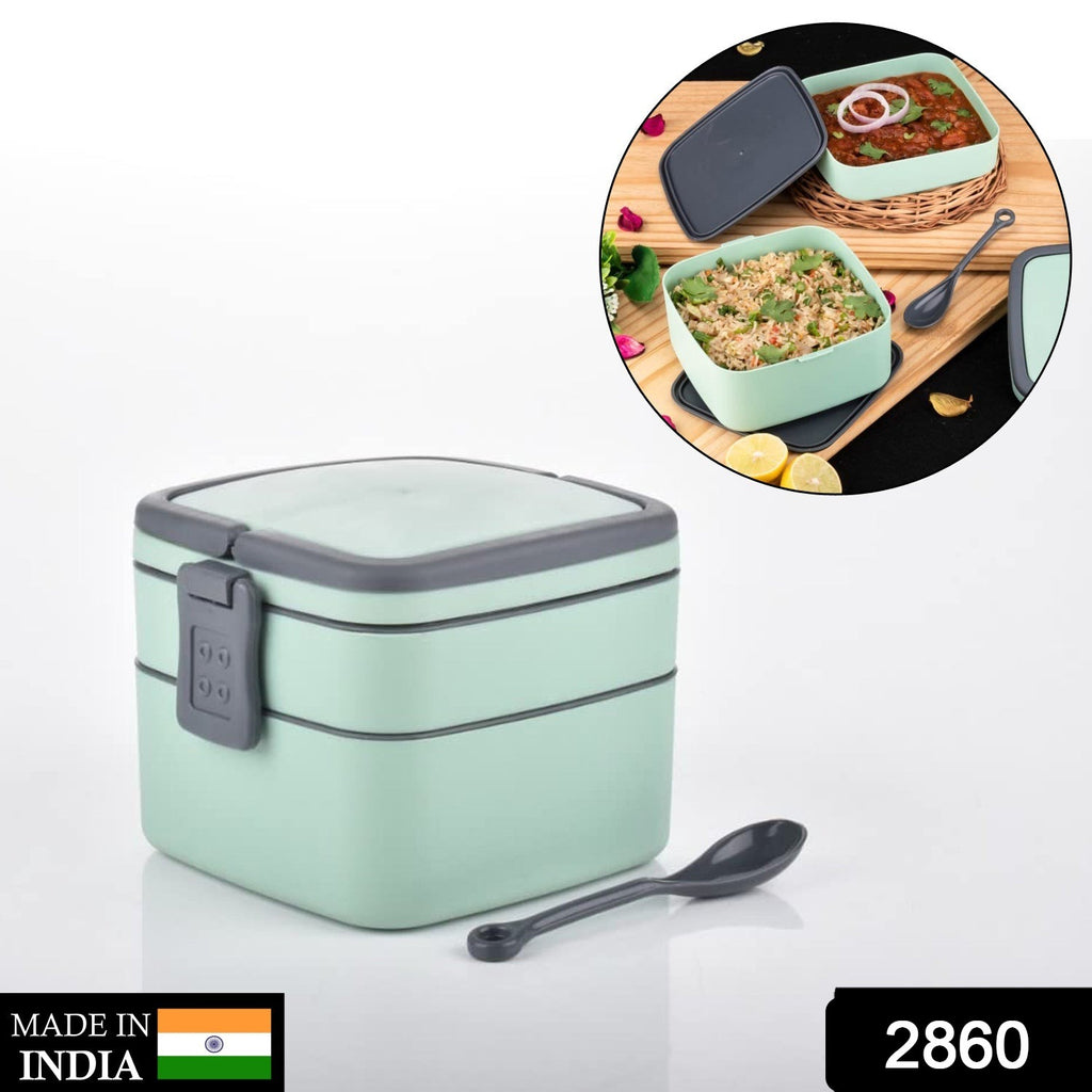 Green Double-Layer Portable Lunch Box with Spoon