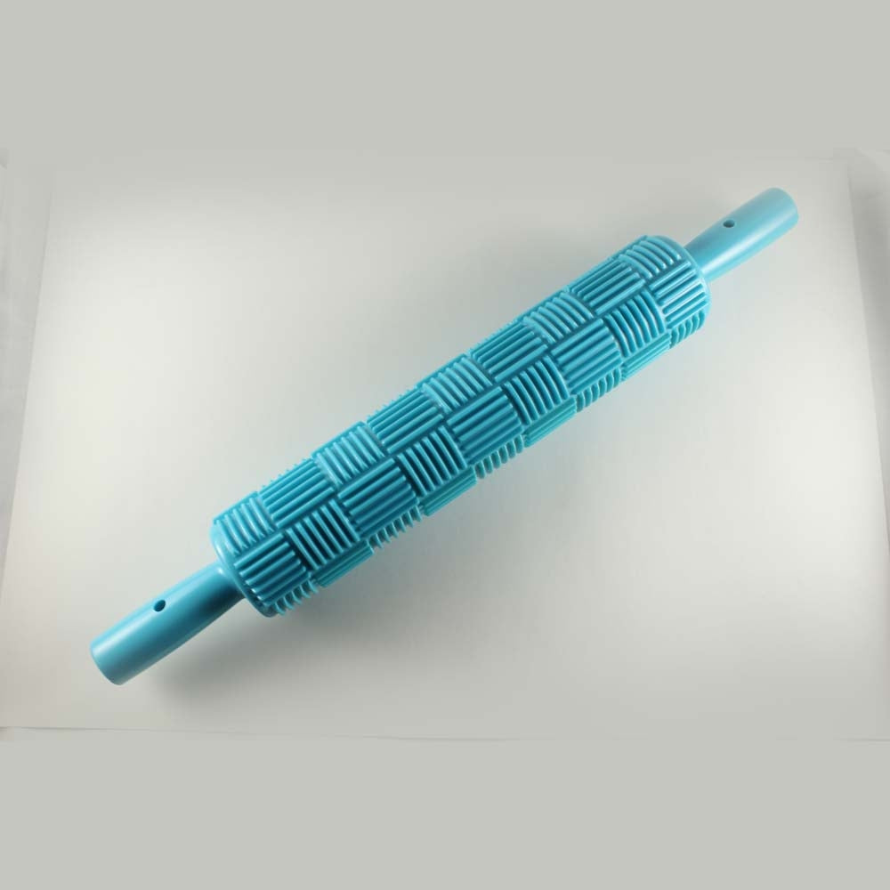 ROLLING PIN – CHECKERED LINES - H00881