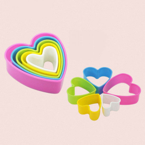 Buy Multi Colour Heart Shape Plastic Cookie Cutter - Set of 5 Pieces Online